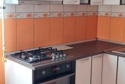 Apartament cu 4 camere decomandat în Inel II