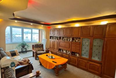 Apartament cu 4 camere decomandat, mobilat în Central - 17