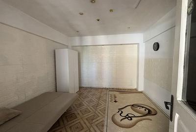 Garsonieră decomandată în Uiești - 3