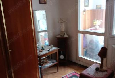 Apartament cu 3 camere decomandat în Micălaca - 4