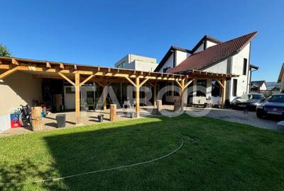 Casă cu 4 camere cu Teren 500 Mp în Central - 8