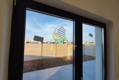 Casă individuală cu 4 camere cu Canalizare în Berceni - 5