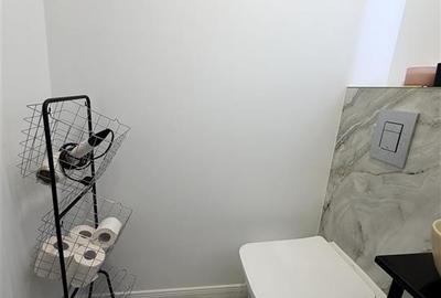 Apartament cu 4 camere decomandat în Nicolina - 13