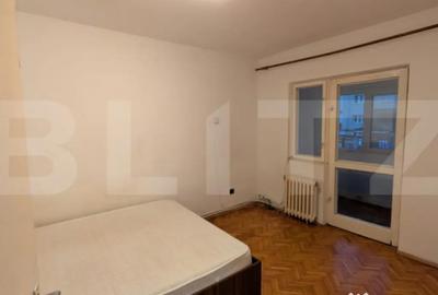 Apartament cu 3 camere decomandat în Cetate - 4