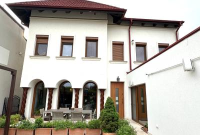 Vilă UNICAT: Eleganța arhitecturii neo-românești - 2