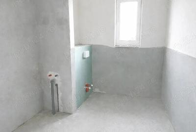 Casă cu Teren 700 Mp în Gilău