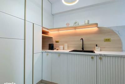 Apartament cu 2 camere semidecomandat, mobilat în 13 Septembrie - 7