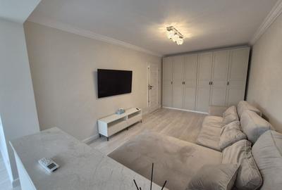 Apartament cu 3 camere decomandat în Gorjului
