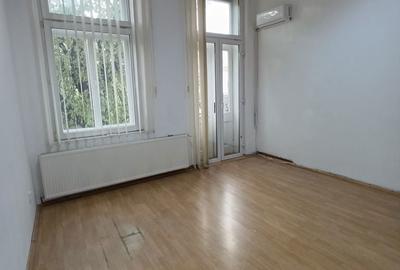 Spațiu comercial, de 45 mp, în Ultracentral - 5