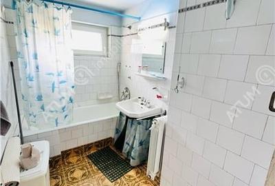 Casa de 3 camere cu pivnita si teren situata in zona Lupeni Sibiu - 7