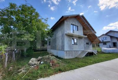 Casă cu 4 camere cu Teren 500 Mp în Central - 7