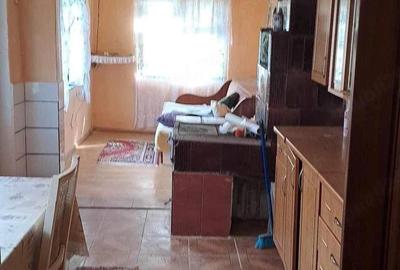 Casă cu Teren 700 Mp în Central - 4