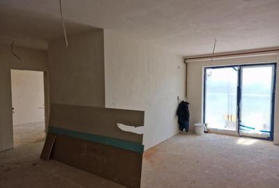 Apartament 3 camere, 67 mp, zona Sasar - 2