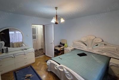 Casă cu 6 camere cu Canalizare în Girocului - 5