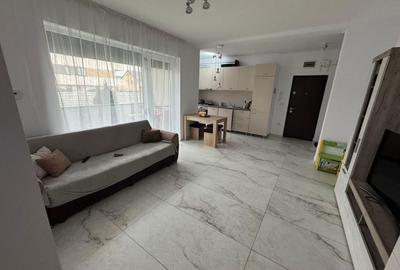 Apartament cu 2 camere semidecomandat în Dumbrăvița