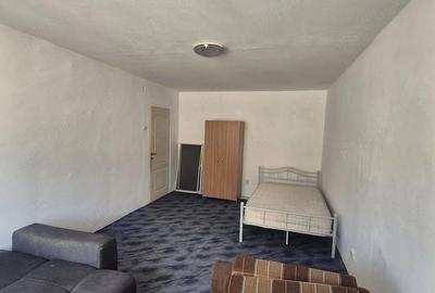 Apartament cu 2 camere decomandat în Mihai Bravu - 4