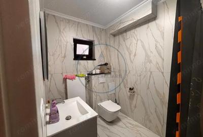 Casă cu Teren 1500 Mp în Central