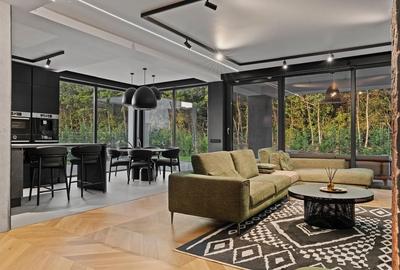 Vilă cu Design Industrial în Corbeanca, Lângă Liziera Pădurii - 9