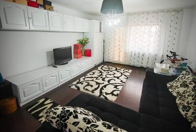 Apartament cu 2 camere decomandat în Carpați 2 - 6