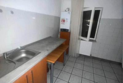 Apartament cu 2 camere semidecomandat în Central - 2