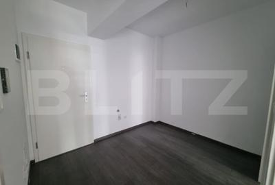 Garsoniera decomandata de 40 mp, bloc nou, parcare si boxa - 6