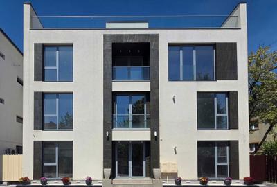 Apartament cu 4 camere decomandat în Central - 8