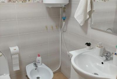 Apartament cu doua camere de inchiriat in zona Crangasi - 1