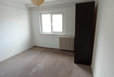 Apartament 2 camere DECOMANDAT, ETAJ 4 cu pod Nicolina 2-Clopotari !! - 4