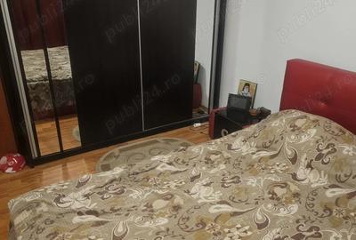 Apartament 3 camere , Decomandat, Piata Covasna sector 4 - 6