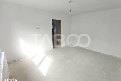 Apartament cu 3 camere decomandat în Șelimbăr - 1