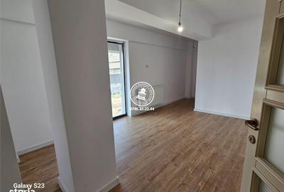 Apartament cu 3 camere decomandat în Frumoasa - 4