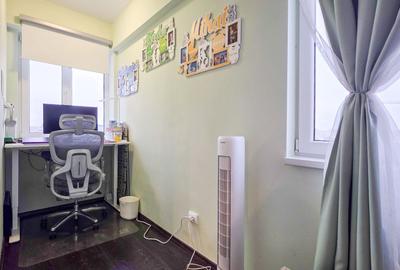 Apartament cu 3 camere decomandat, mobilat în 13 Septembrie - 7