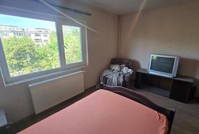 Apartament cu 2 camere decomandat în Rahova - 3