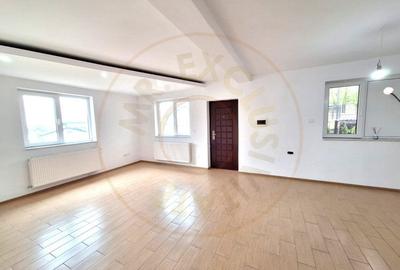 Apartament 3 camere Geamana Bloc 2007, decomandat, etaj 1 - 13