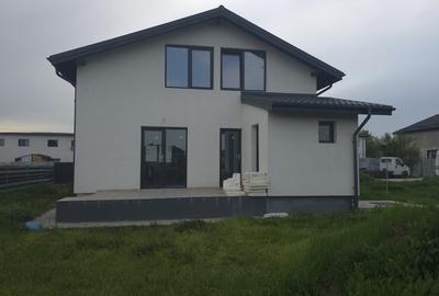 Casă cu 4 camere cu Teren 380 Mp în Berceni - 19