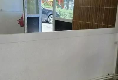 Inchiriez spa?iu comercial