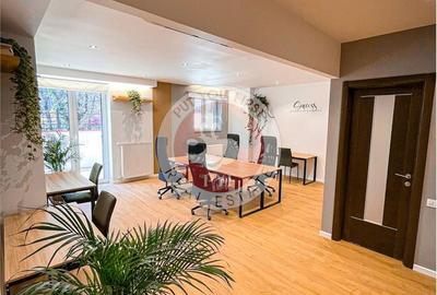 Apartament cu 3 camere decomandat în Calea Victoriei - 9