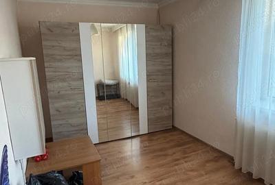 Apartament cu 2 camere decomandat în Cartierul Traian - 3