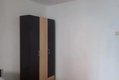Inchiriez Garsoniera Brazda lui Novac - 1