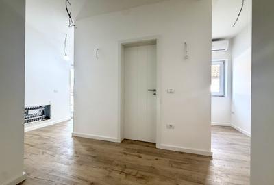 Duplex cu 5 camere cu Canalizare în Dumbrăvița - 12