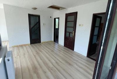 Casă cu 4 camere cu Teren 680 Mp în 3 Insule - 18