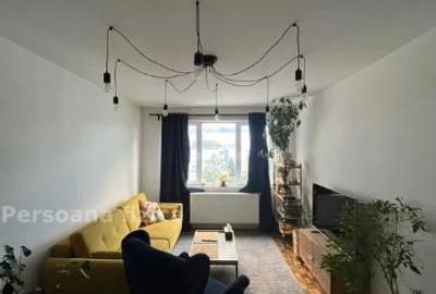 Piata Abator - Centru, Apartament 2 camere, 50 mp, decomandat