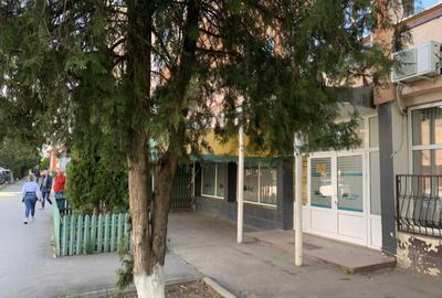 Spațiu comercial, de 105 mp, în Central - 1