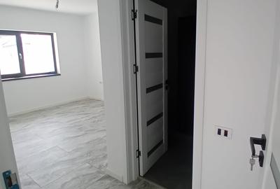 Casă cu 4 camere cu Canalizare în Clinceni - 4