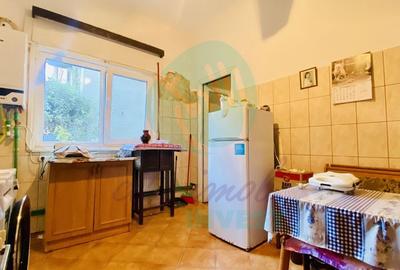 Casa singura in curte  in zona Unirii-Calea Calarasilor - 6
