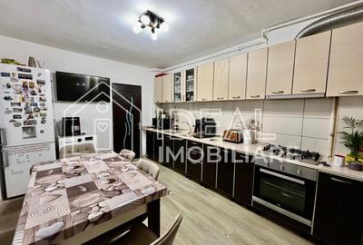 Apartament cu 2 camere decomandat, mobilat în Vasile Aaron