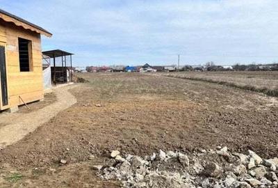 Casa la rosu, 300 mp, 31 ari de teren, Maneuti-Fratautii Vechi - 3