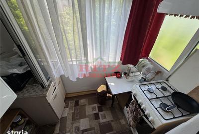 Apartament cu 2 camere decomandat în Central - 2