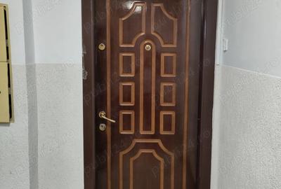 Se ofera spre vanzare zona vest 9 mai - 2