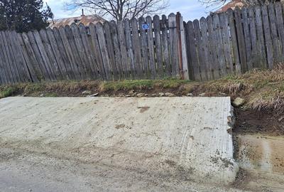 Casă individuală cu 2 camere cu Teren 3933 Mp în Curtești - 2